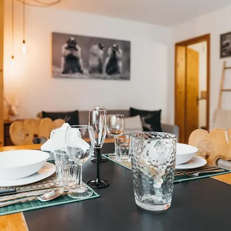 Charming 4 Bed Flat In Flims Apartment Exterior photo