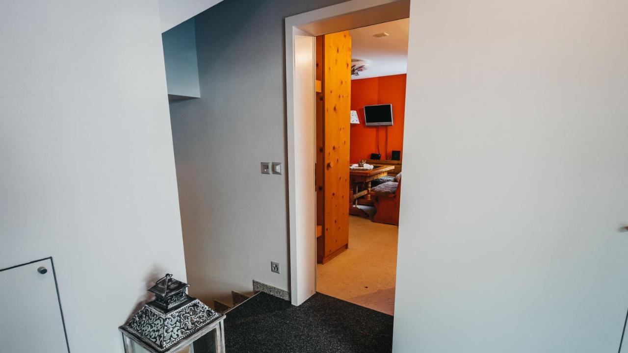 Charming 4 Bed Flat In Flims