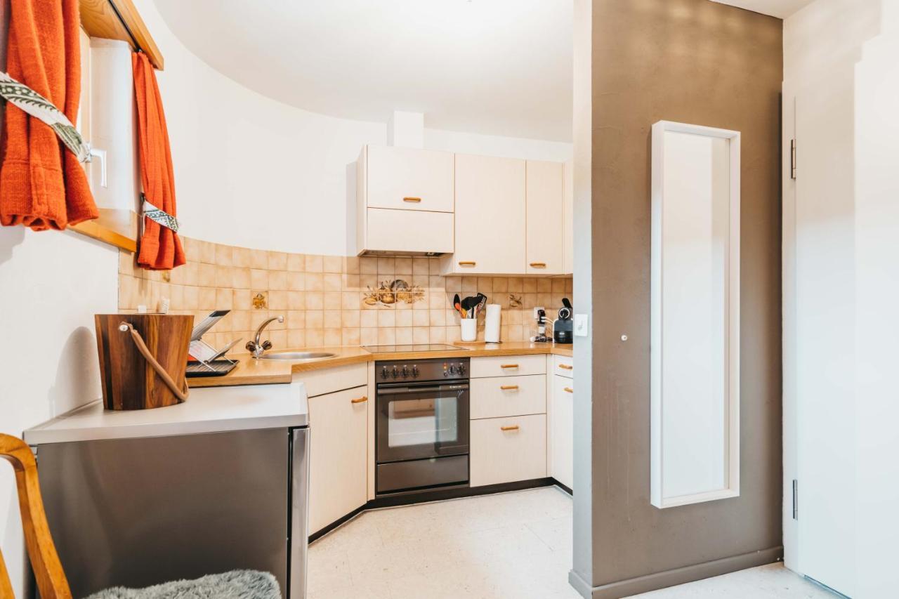 Charming 4 Bed Flat In Apartment